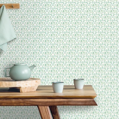 Papel pintado ramas con flores de color verde con fondo blanco