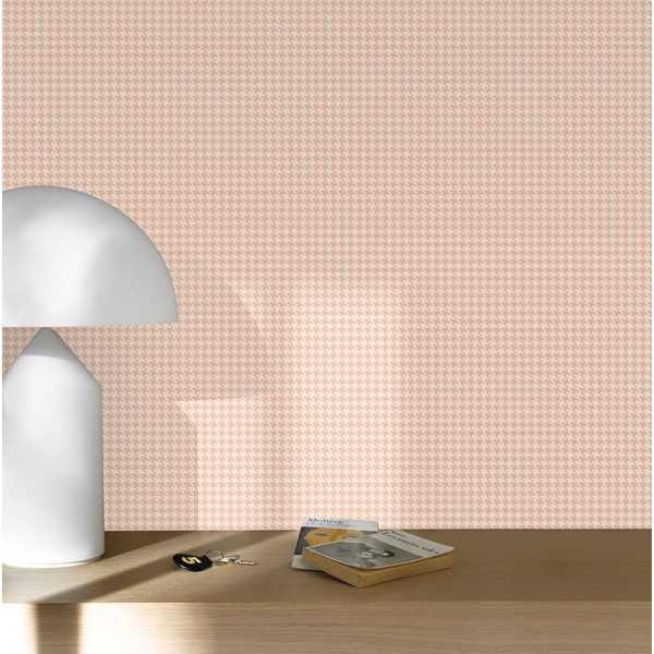 papel de parede com estampa de pied de poule cor marrom claro e branco.