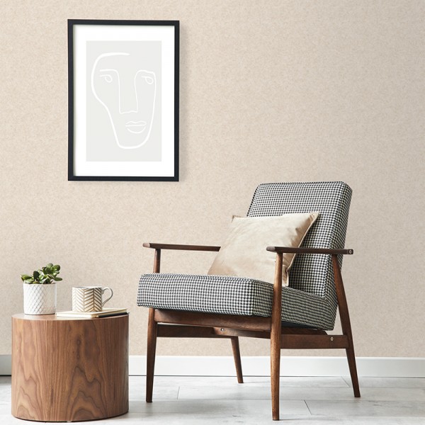 papel pintado con textura desgastada color beige.