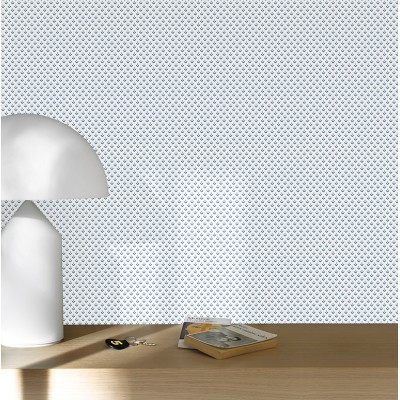 papel de parede comflor de lis cor azul escuro e azul claro com fundo branco 2