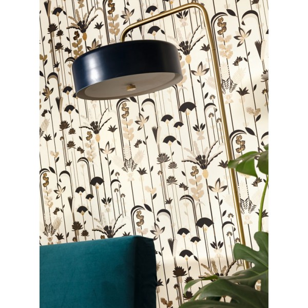 papel de parede art deco floral com plantas e flores cor azul aqua, verde escuro, ouro metálico e fundo azul escuro de Labyrinth