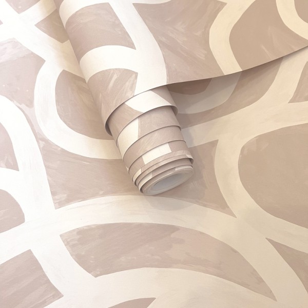 papel pintado moderno con forma de remolino con pinceladas color rosa beige