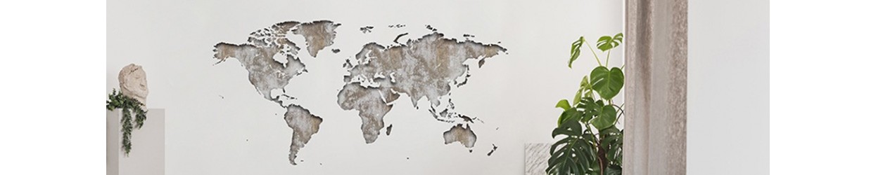 Decoració de paret amb un mapa del món en vinil d'impressió digital