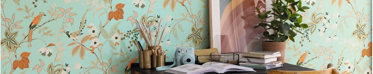 Paper pintat amb flors i ocells, decoració moderna per a parets