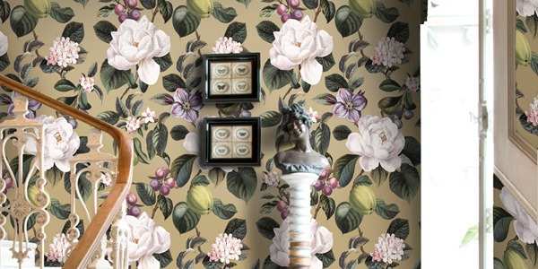 Tales of the Manor de Holden: Elegància Clàssica i Naturalesa en Paper Pintat